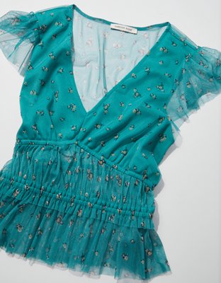 AE Flutter-Sleeve Ruched Top