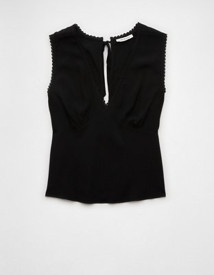 AE Tie Back V-Neck Shirt