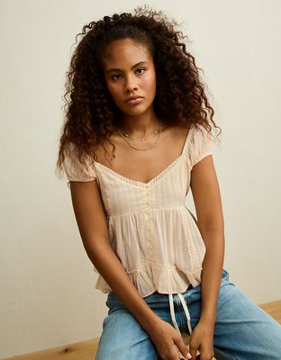 AE Blusa Estilo Babydoll con Ribete de Encaje
