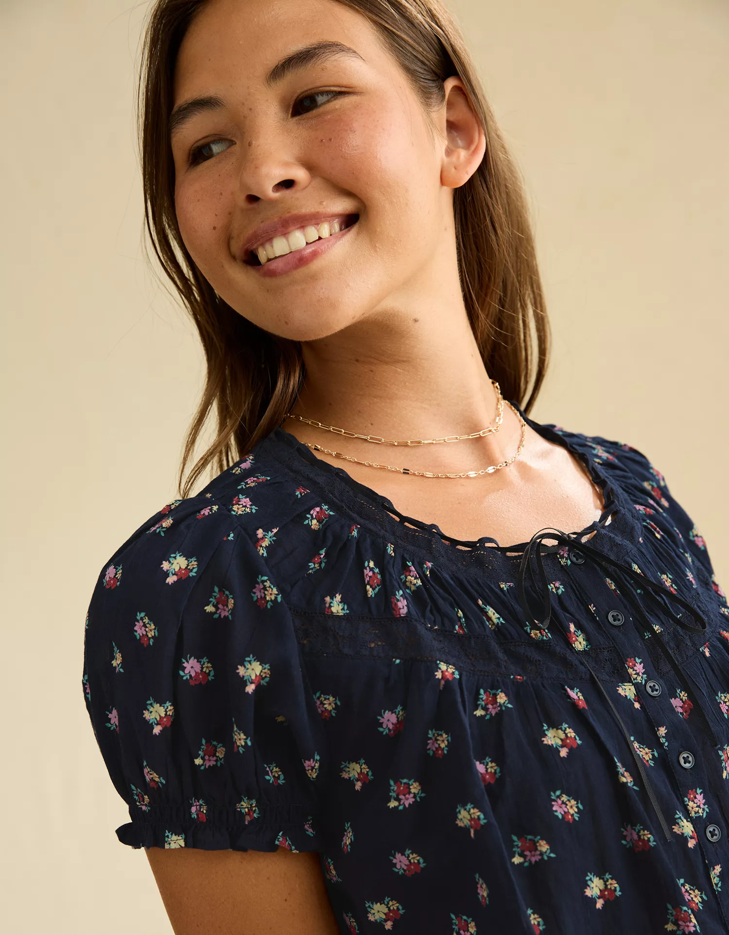 AE Front Tie Lace Inset Top - thumbnail 6