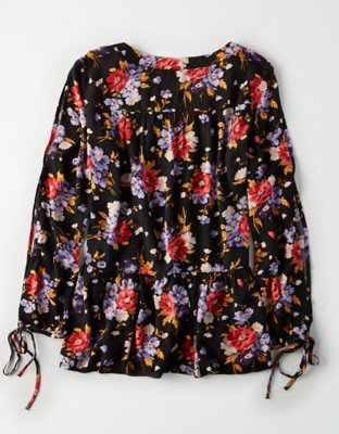 Женские блузки American Eagle AE Flowy Split-Sleeve Lace-Up Blouse — фото 4