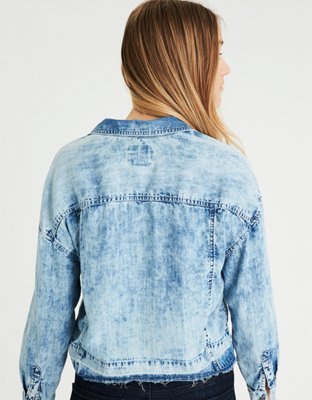 Женские рубашки American Eagle AE Released-Hem Cropped Denim Shirt — фото 2