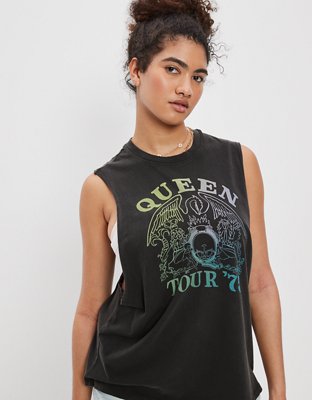 AE Queen Graphic Cutoff Tank Top