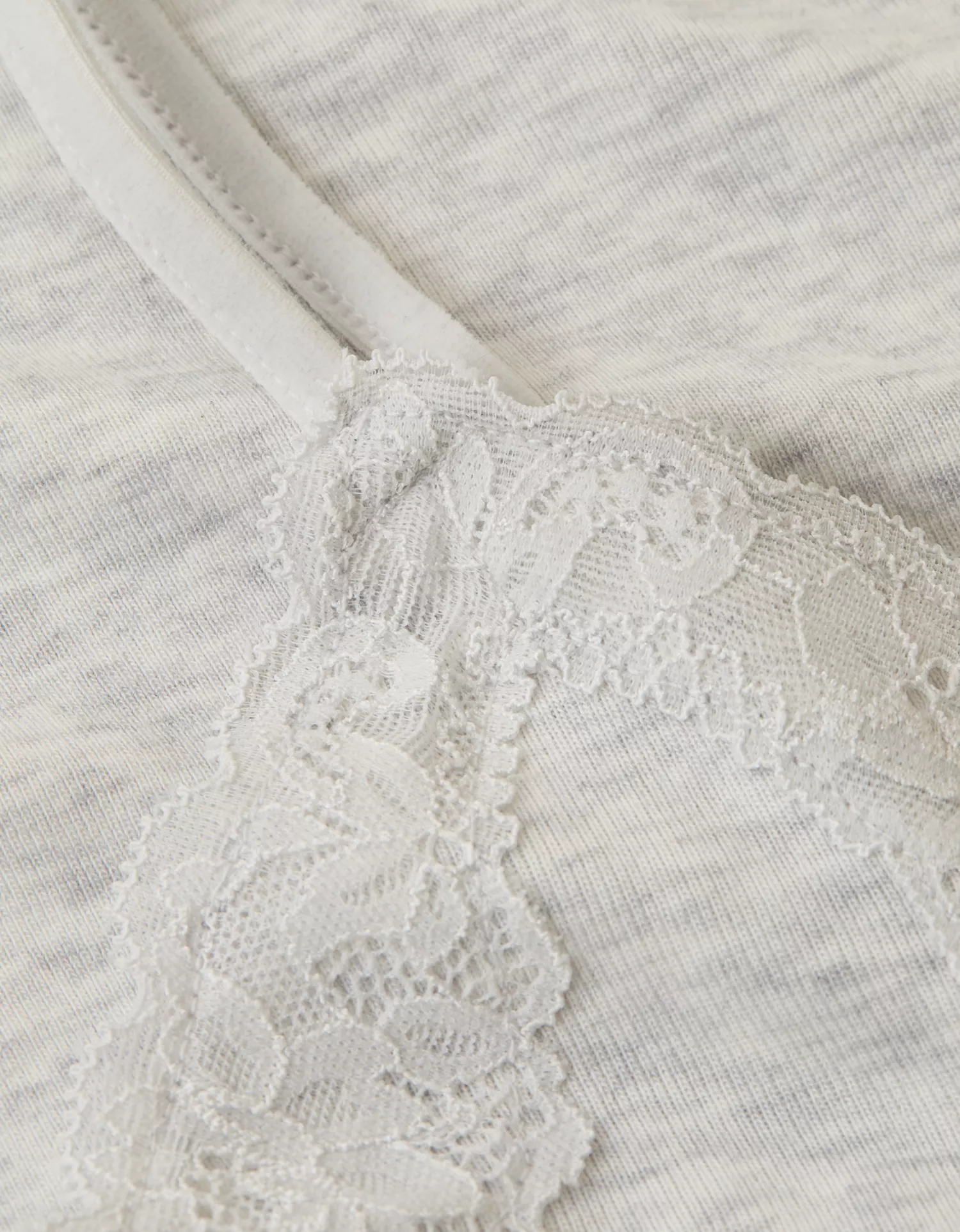 AE Lace Trim Cozy Cami - thumbnail 6