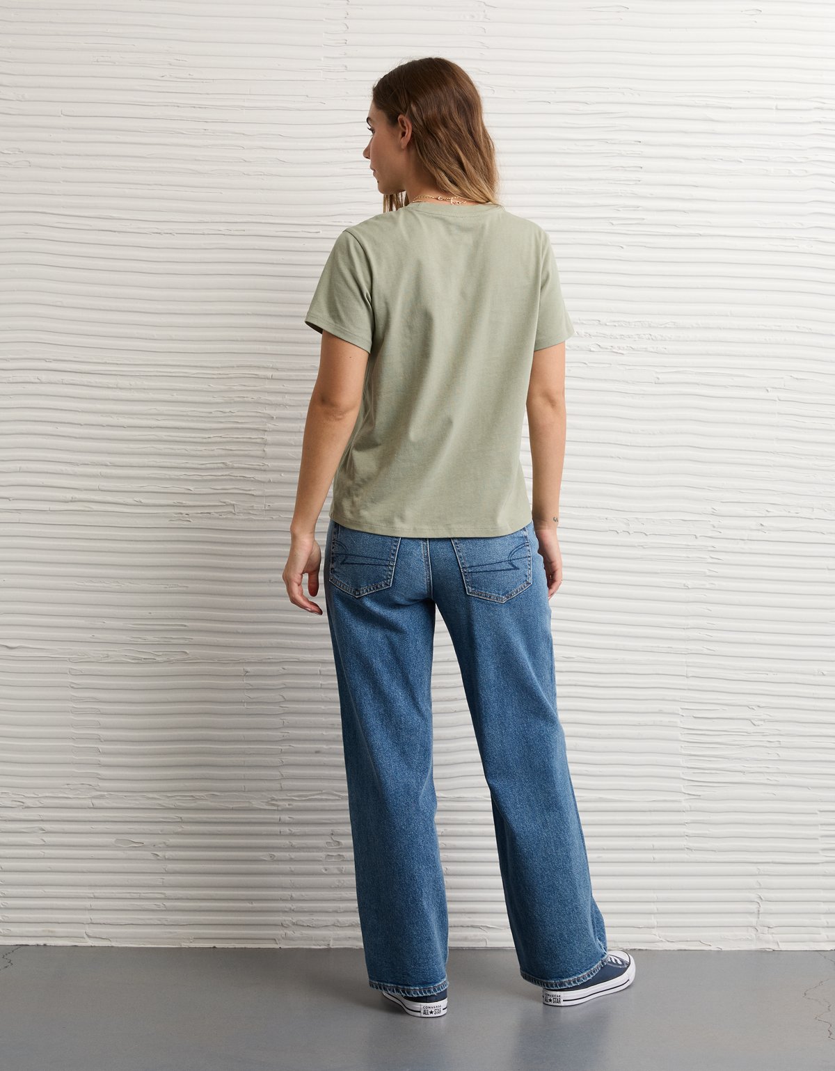 AE Short Sleeve Classic T-Shirt - image 2