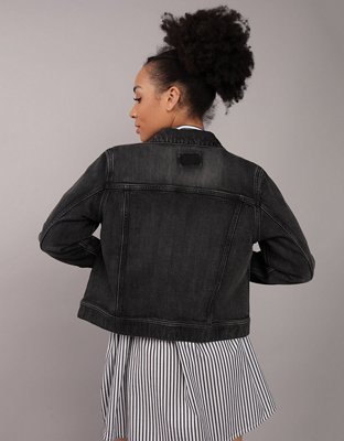 Женские куртки American Eagle AE Strigid Classic Denim Jacket — фото 2