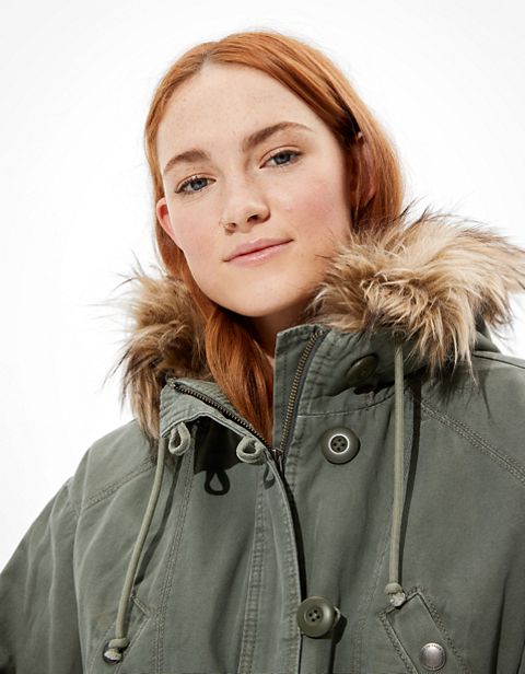 Женские куртки American Eagle AE Fur Hood Parka