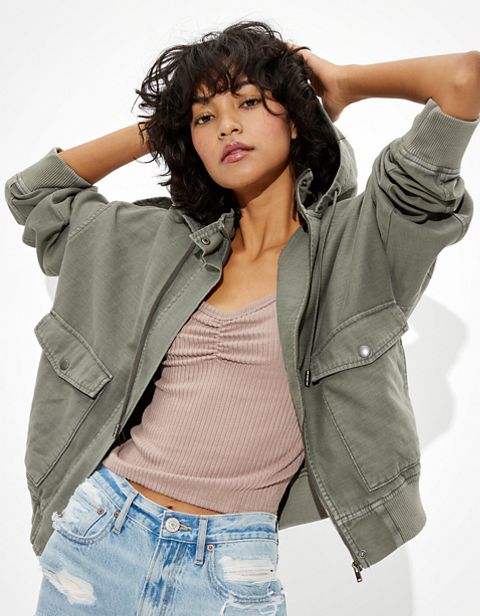 Женские куртки American Eagle AE Hooded Military Bomber Jacket