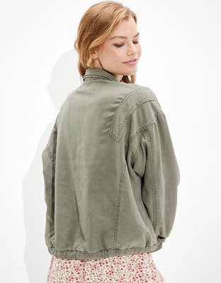 Женские куртки American Eagle AE Cropped Military Jacket — фото 2