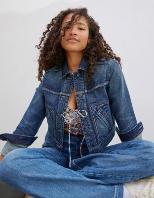 AE Shrunken Cropped Denim Jacket