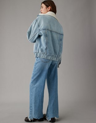 Женские куртки American Eagle AE Oversized Denim Bomber Sherpa Jacket — фото 2