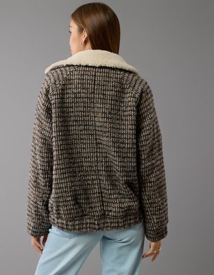 Женские куртки American Eagle AE Sherpa Collar Bomber Jacket — фото 2
