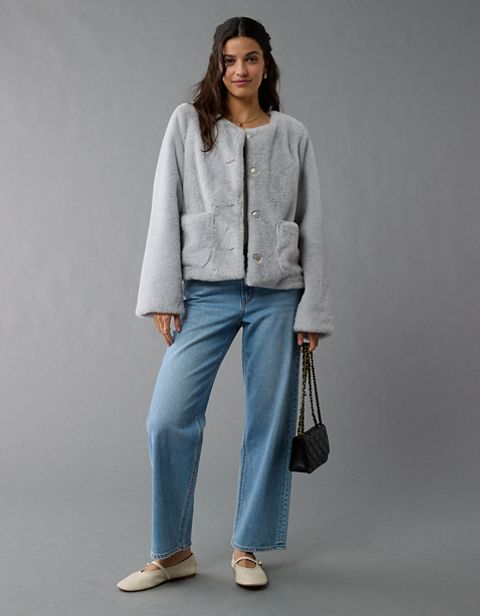 Женские куртки American Eagle AE Collarless Faux Fur Jacket