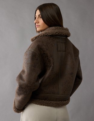 Женские куртки American Eagle AE Shearling Biker Jacket — фото 2