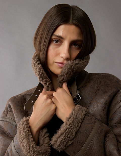 Женские куртки American Eagle AE Shearling Biker Jacket