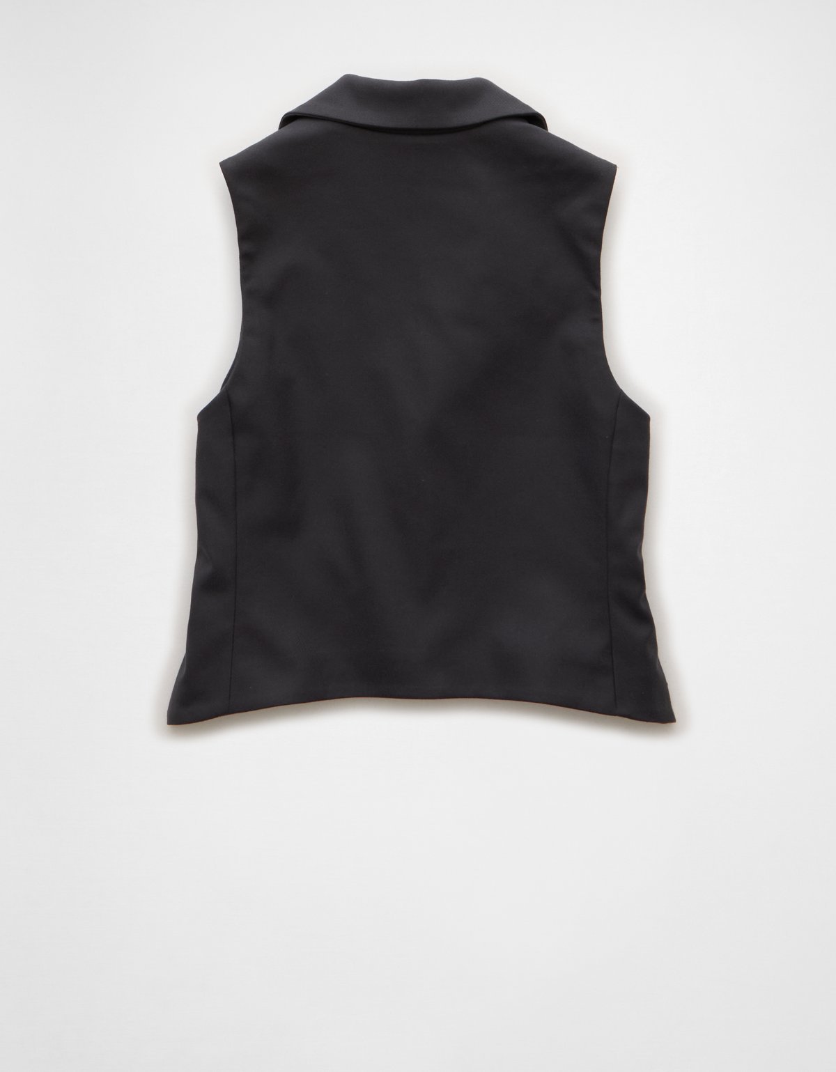 AE Lapel Vest - image 4