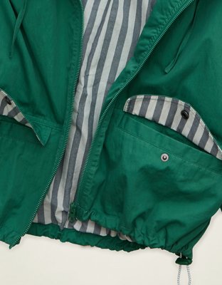 AE Cropped Windbreaker Jacket