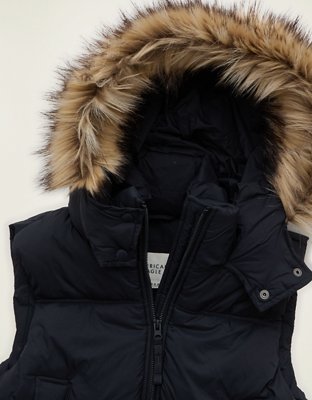 AE Fur Hood Puffer Vest