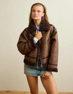 Женская куртка American Eagle AE Cropped Shearling Aviator, цвет: Коричневый — фото 5