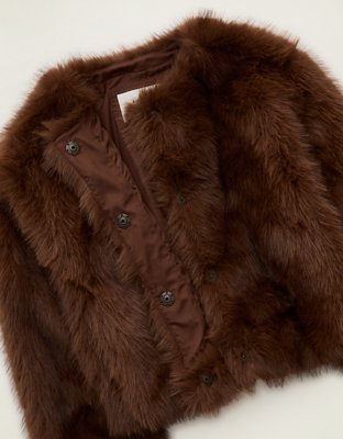 AE Cropped Collarless Fur Jacket