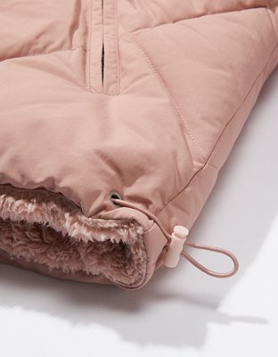 AE Reversible Quilted Puffer Jacket