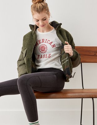 AE Reversible Chill Puffer