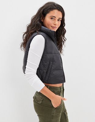 AE Cropped Reversible Puffer Vest