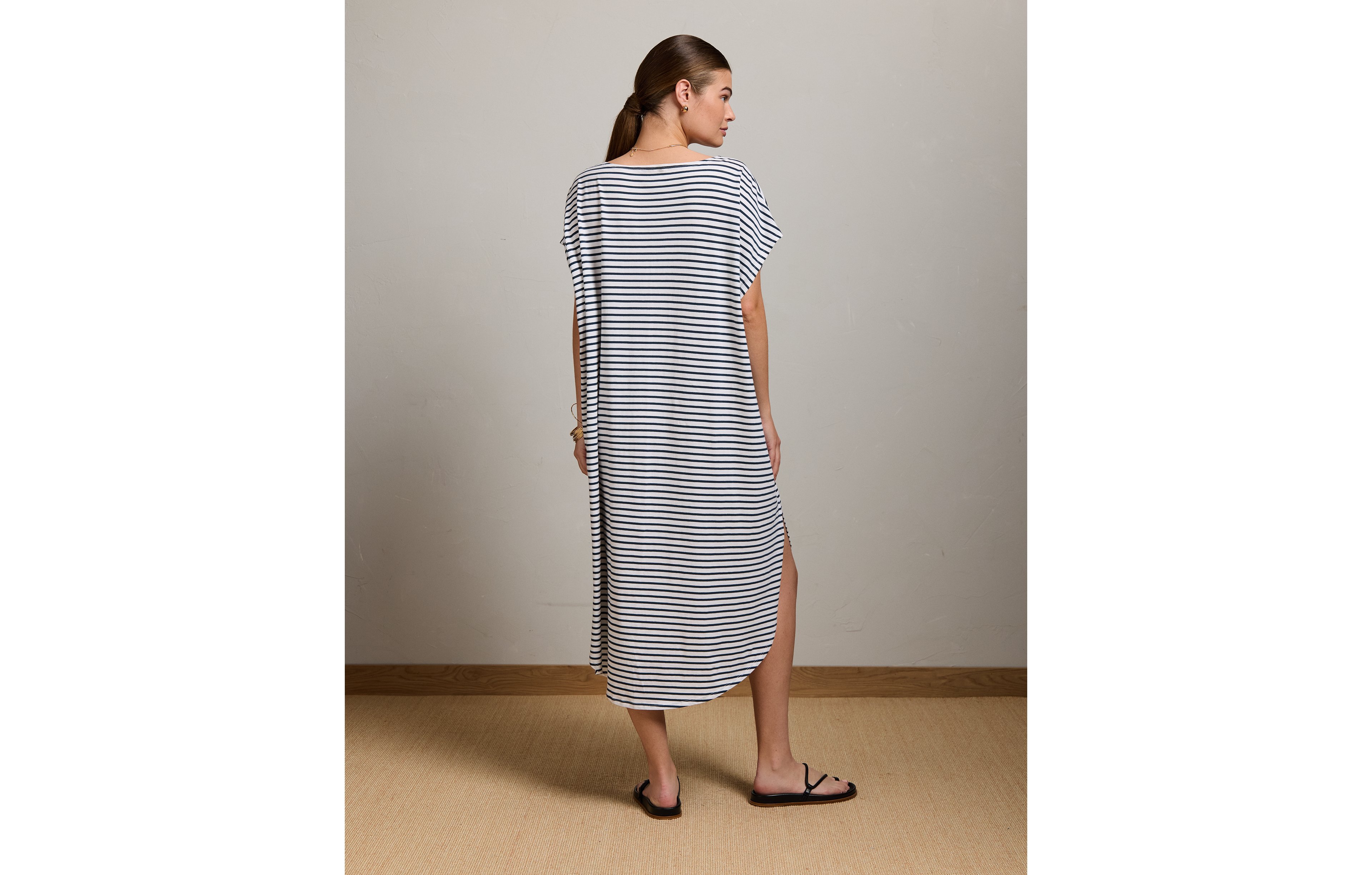 AE77 Cap-Sleeve Everyday T-Shirt Dress