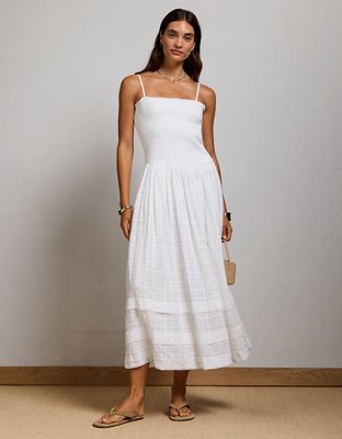 casual midi summer dresses Red Halter Dress with Pockets Winterberry Red / XSmall Please message us with For The Premiere Of Color:Cream & Red 7W