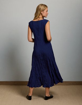AE77 Crinkle Midi Dress 