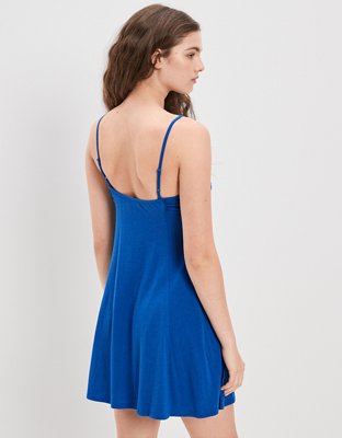 Minirobe ruchée à l’avant en tricot AE
