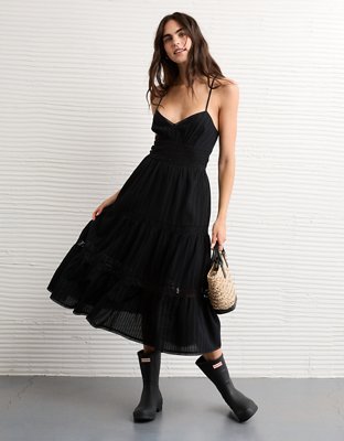 AE V-Neck Lace Tiered Maxi Dress