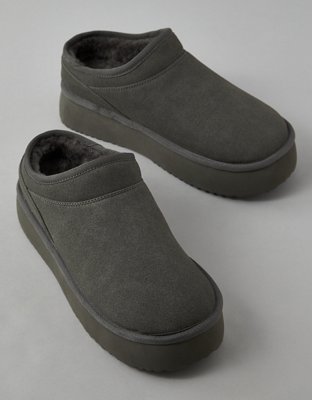 AE The Hangout Slip-On Slipper