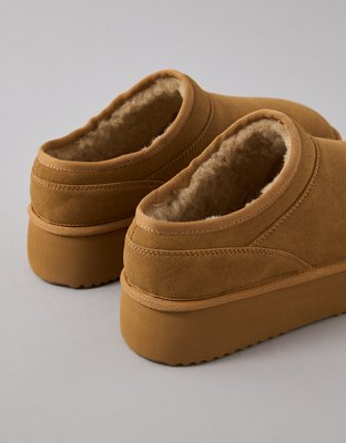 AE The Hangout Slip-On Slipper