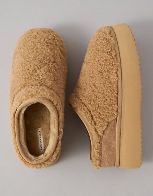 AE The Sherpa Hangout Slip-On Slipper