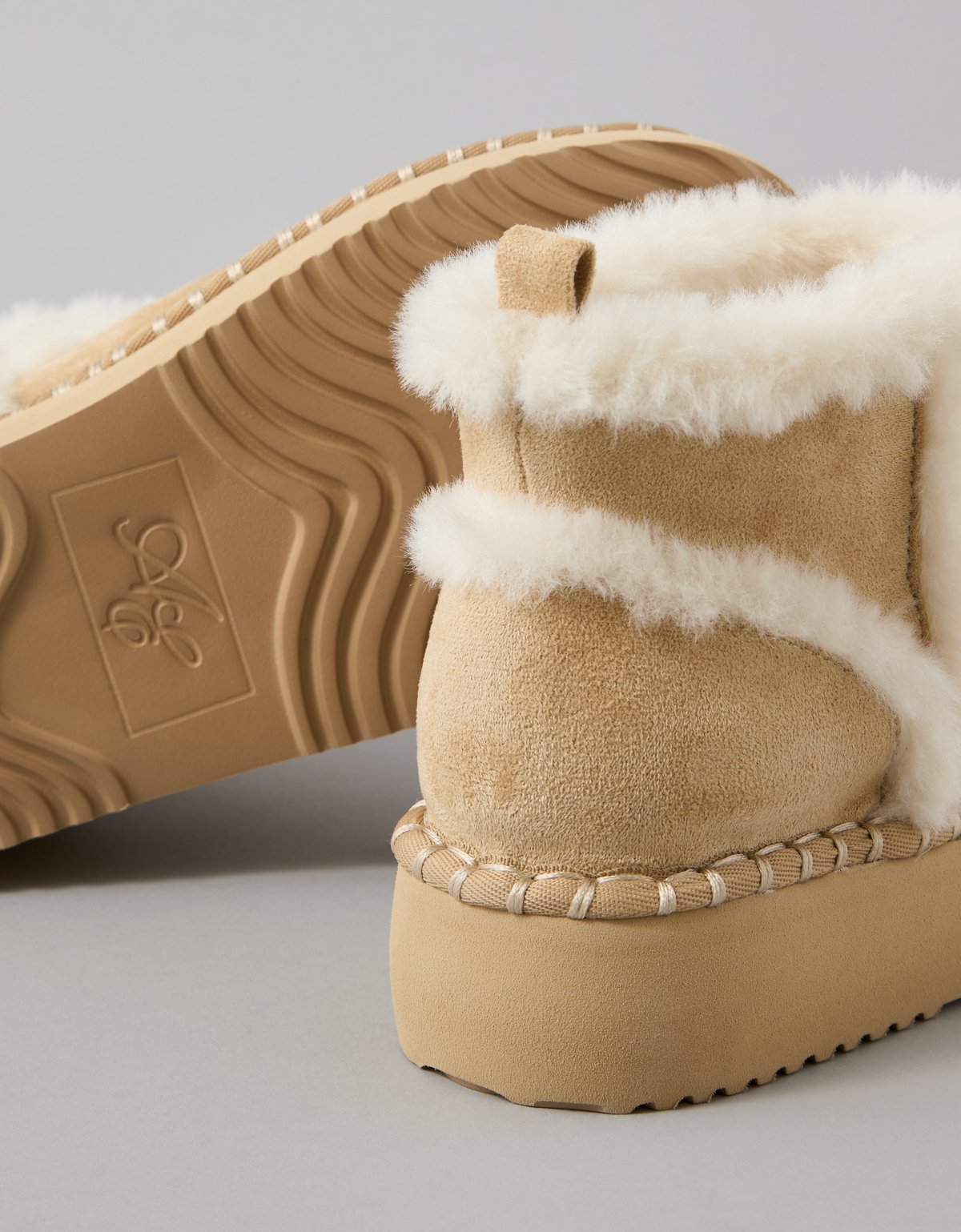 AE Hangout Bootie - image 3