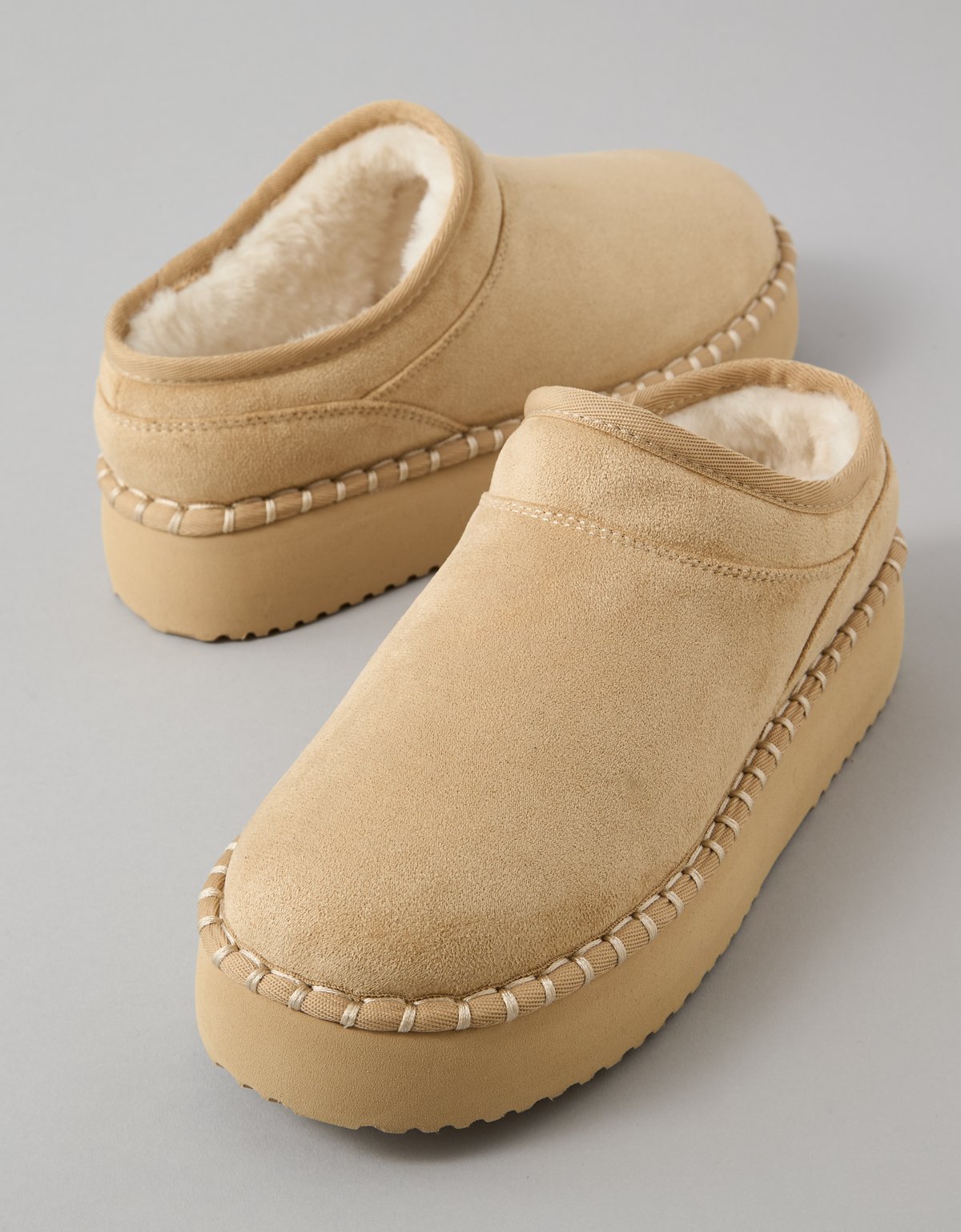AE Hangout Scuff Slide - image 3