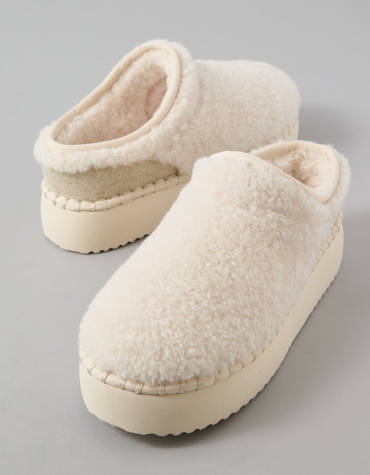 AE Sherpa Scuff Slide - image 3
