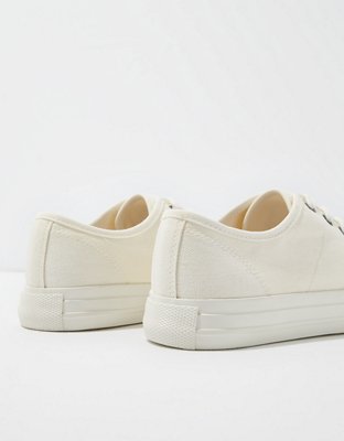 AE Canvas Sneaker