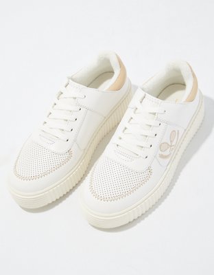 AE Platform Tennis Sneaker