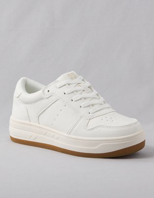 Women's Sneakers & Tennis Shoes | American Eagle