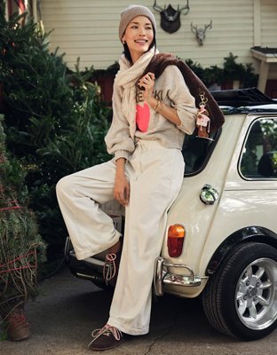 AE Low Retro Sneaker