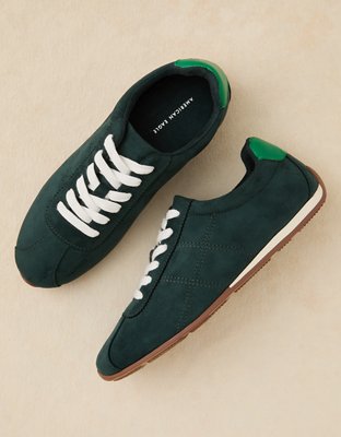 AE Low Pro Runner Sneaker