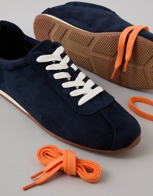AE Low Pro Runner Sneaker