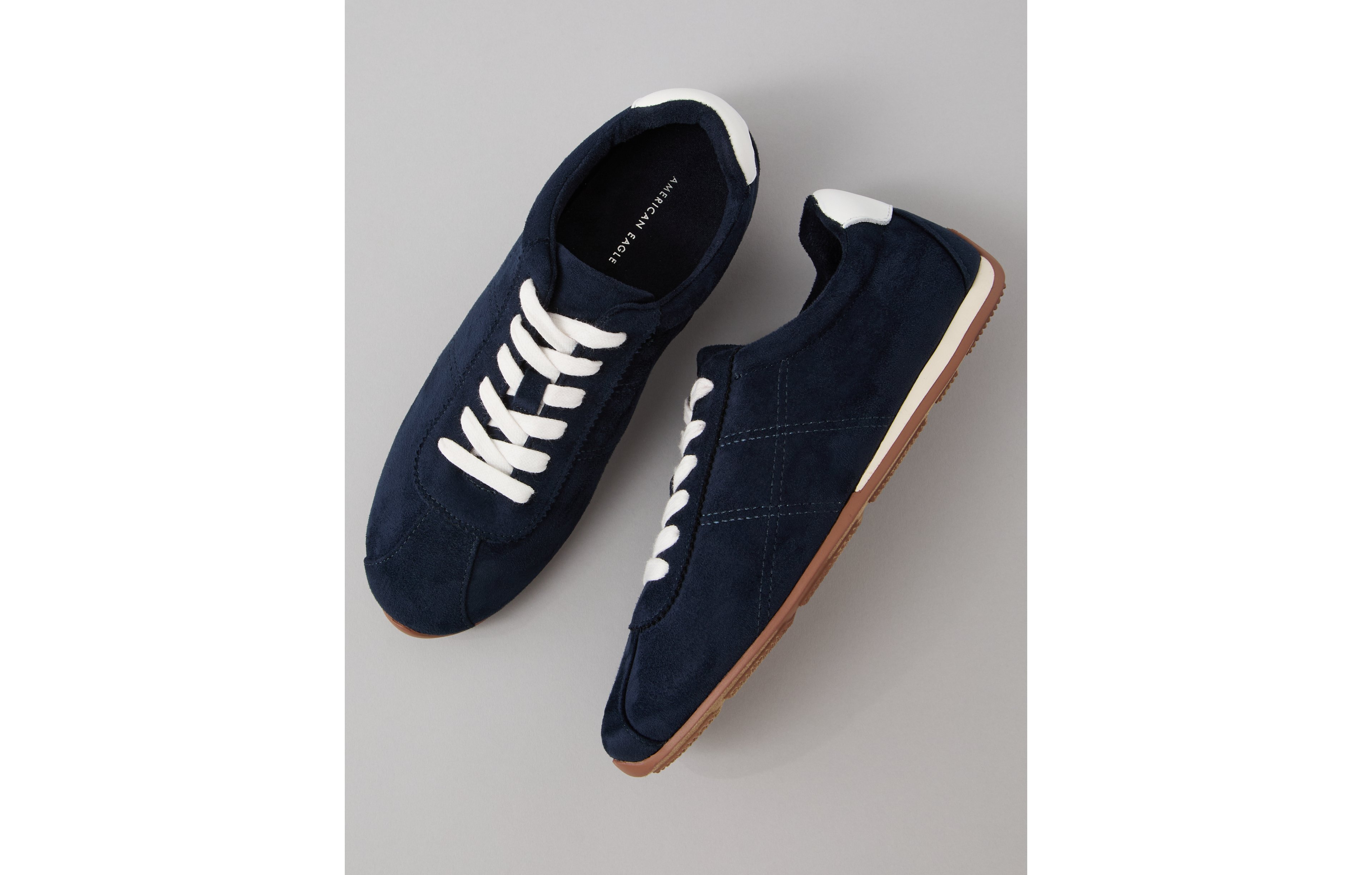 AE Low Pro Runner Sneaker
