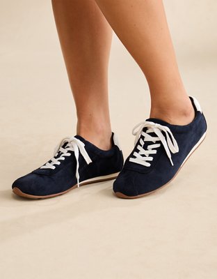 AE Low Pro Runner Sneaker | American Eagle