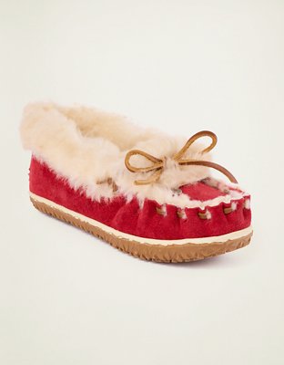 Minnetonka Ultimate Sheepskin Slipper