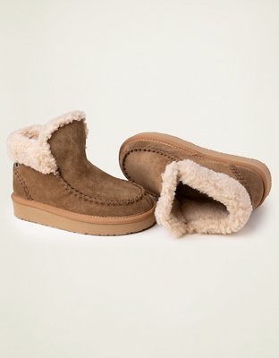 Minnetonka Chandra Ankle Boot
