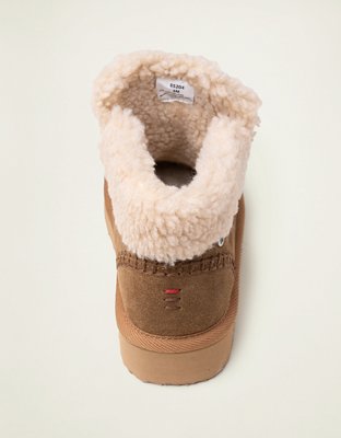 Minnetonka Chandra Ankle Boot