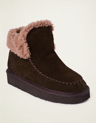 Minnetonka Chandra Ankle Boot | American Eagle